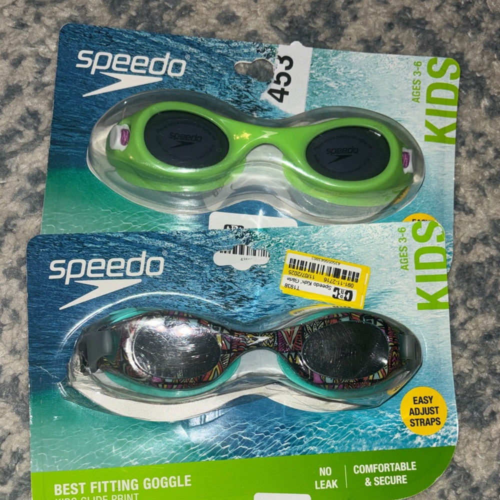 Speedo Kids Goggles - Green and Black